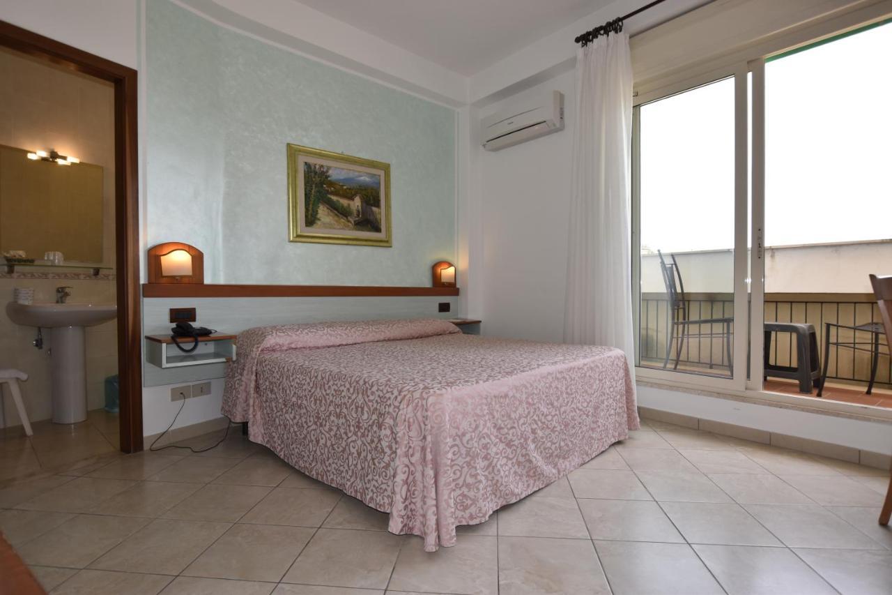 Hotel Condor Taormina Esterno foto