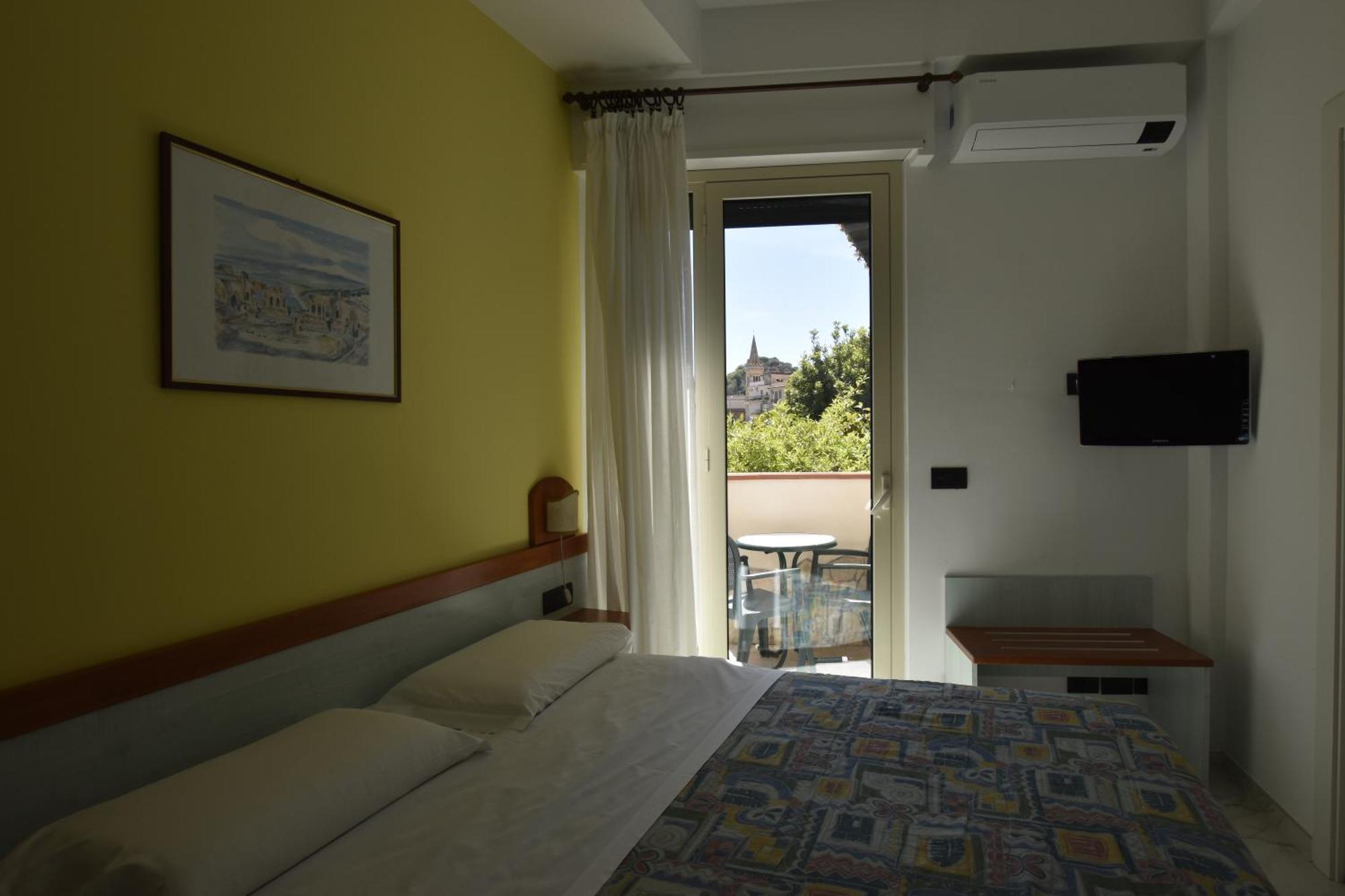 Hotel Condor Taormina Esterno foto